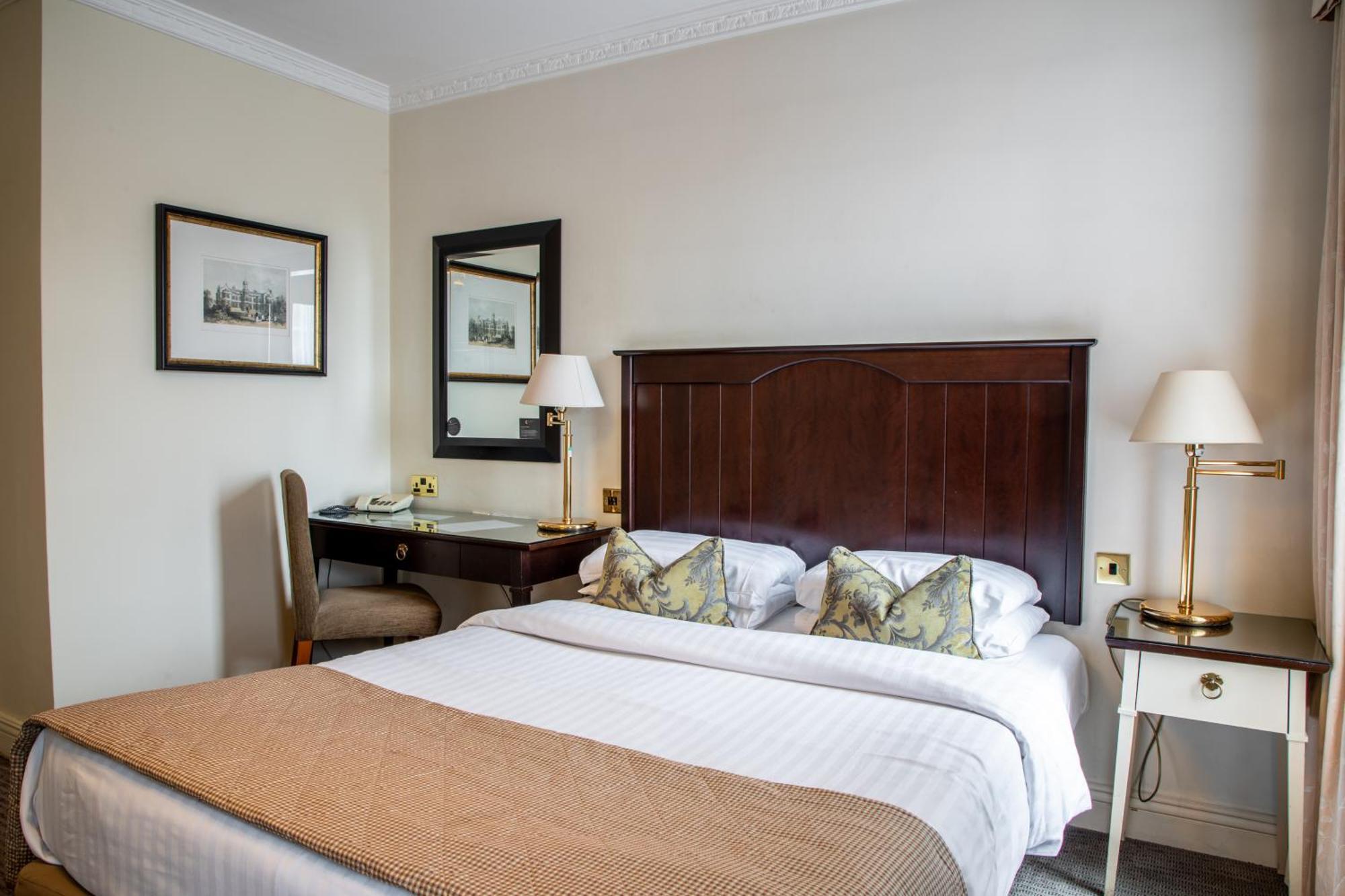 Park House Hotel 쉬프날 외부 사진