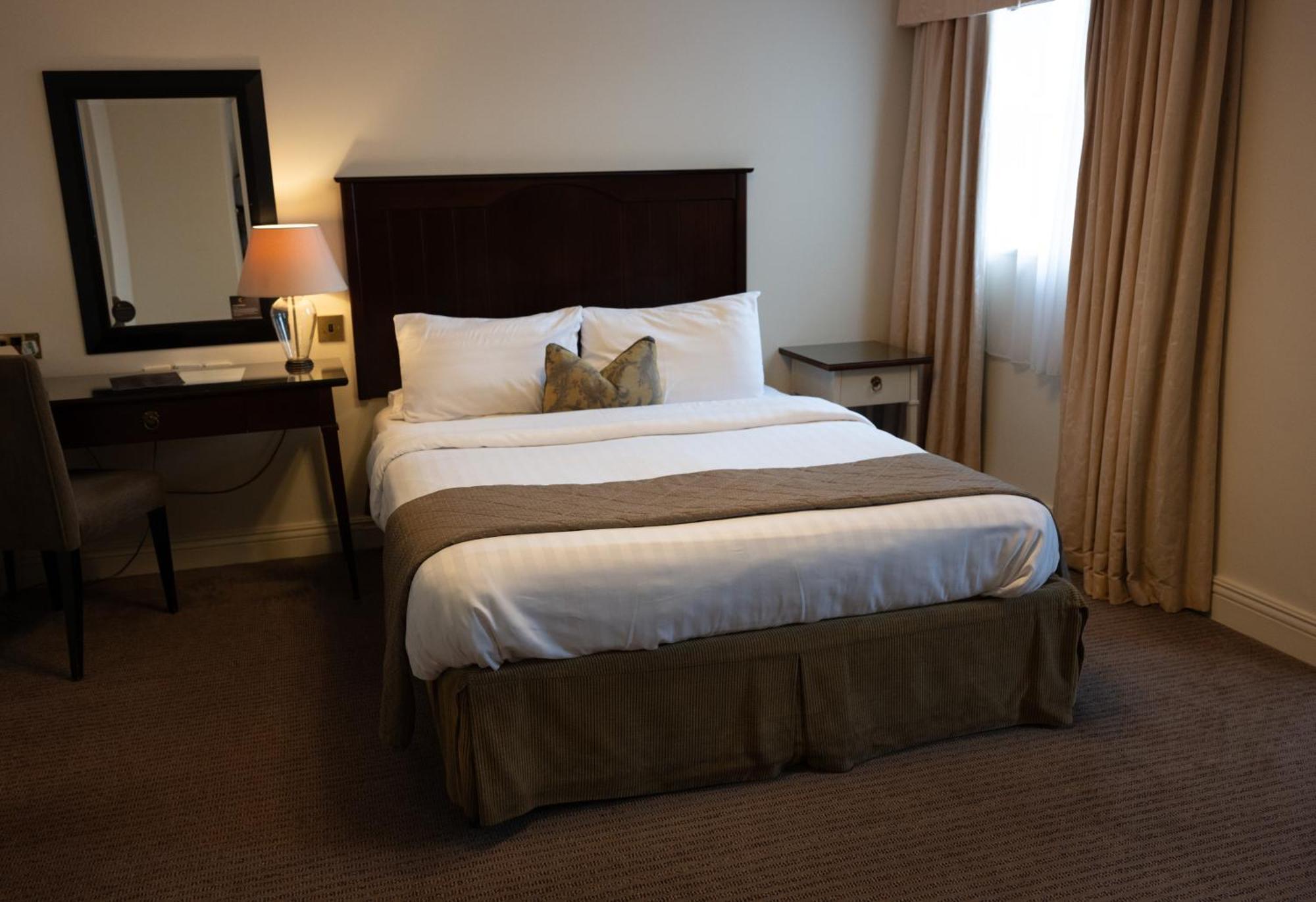 Park House Hotel 쉬프날 외부 사진