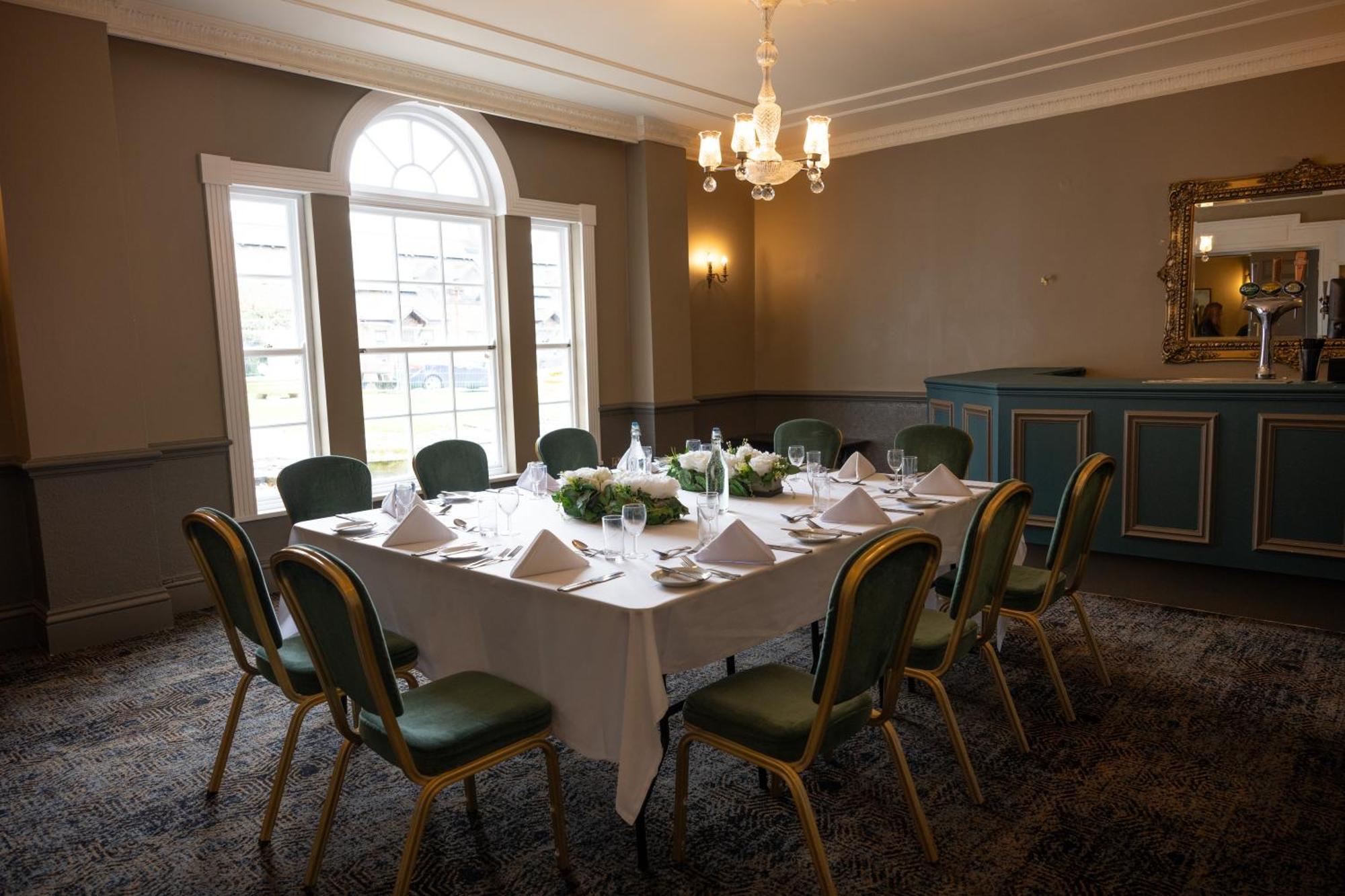 Park House Hotel 쉬프날 외부 사진