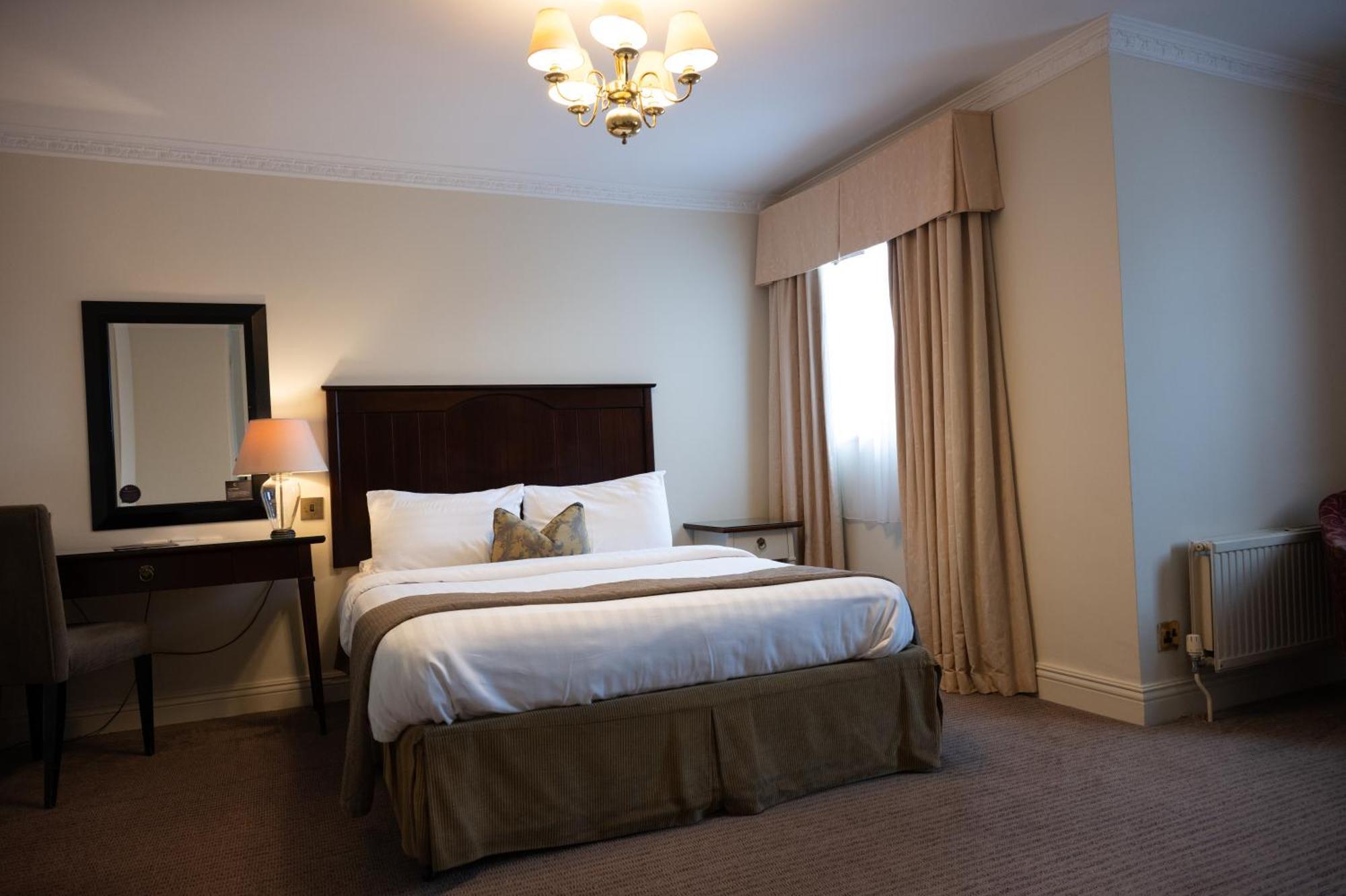 Park House Hotel 쉬프날 외부 사진