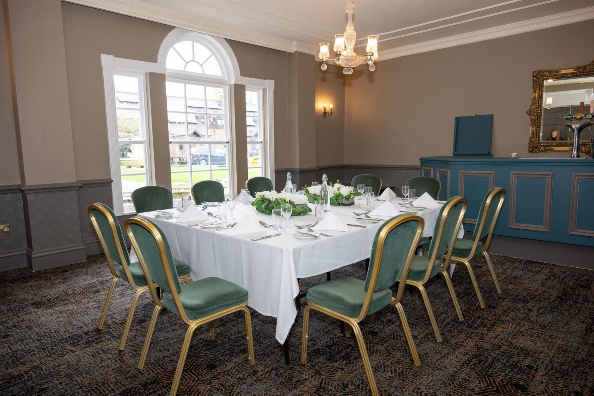 Park House Hotel 쉬프날 외부 사진