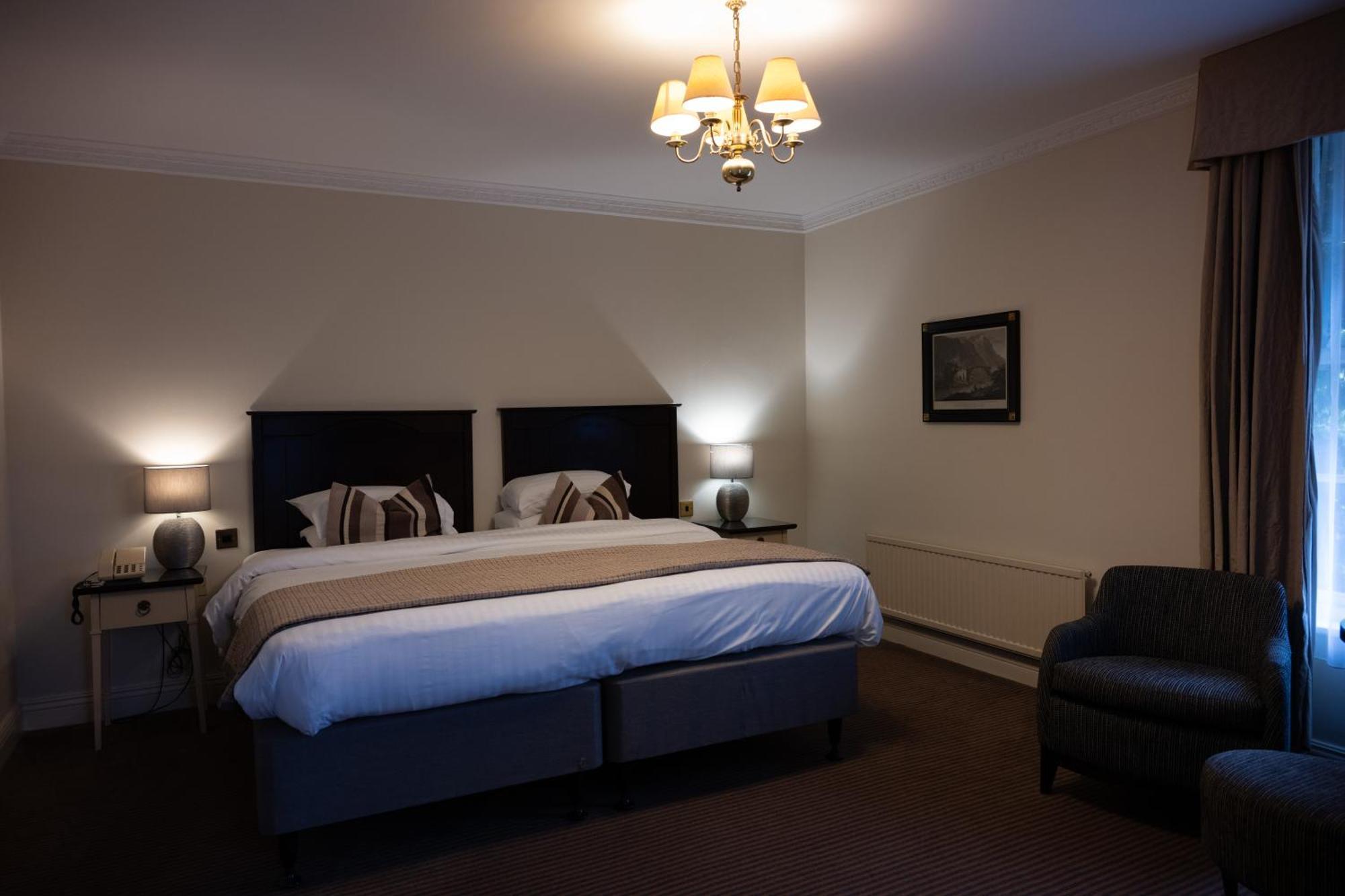 Park House Hotel 쉬프날 외부 사진