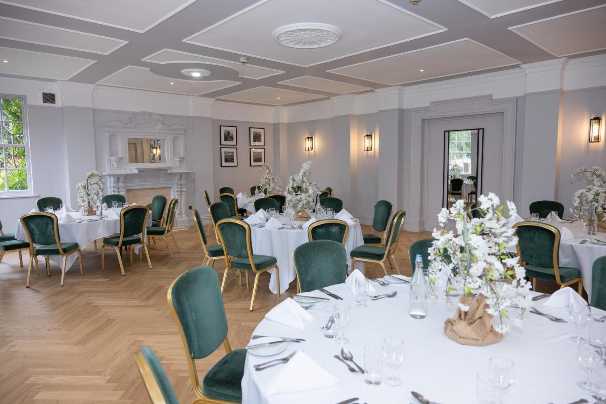 Park House Hotel 쉬프날 외부 사진