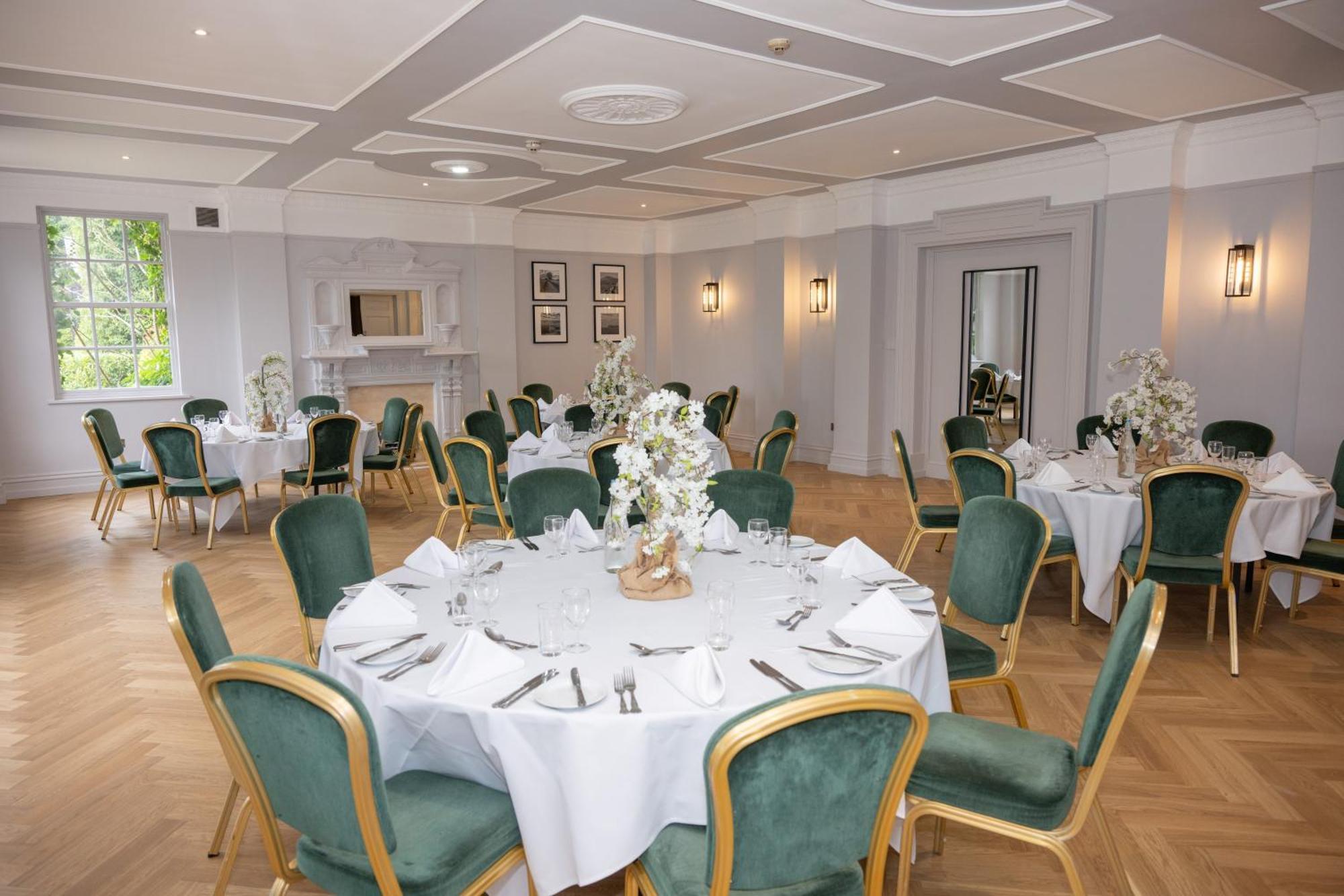 Park House Hotel 쉬프날 외부 사진