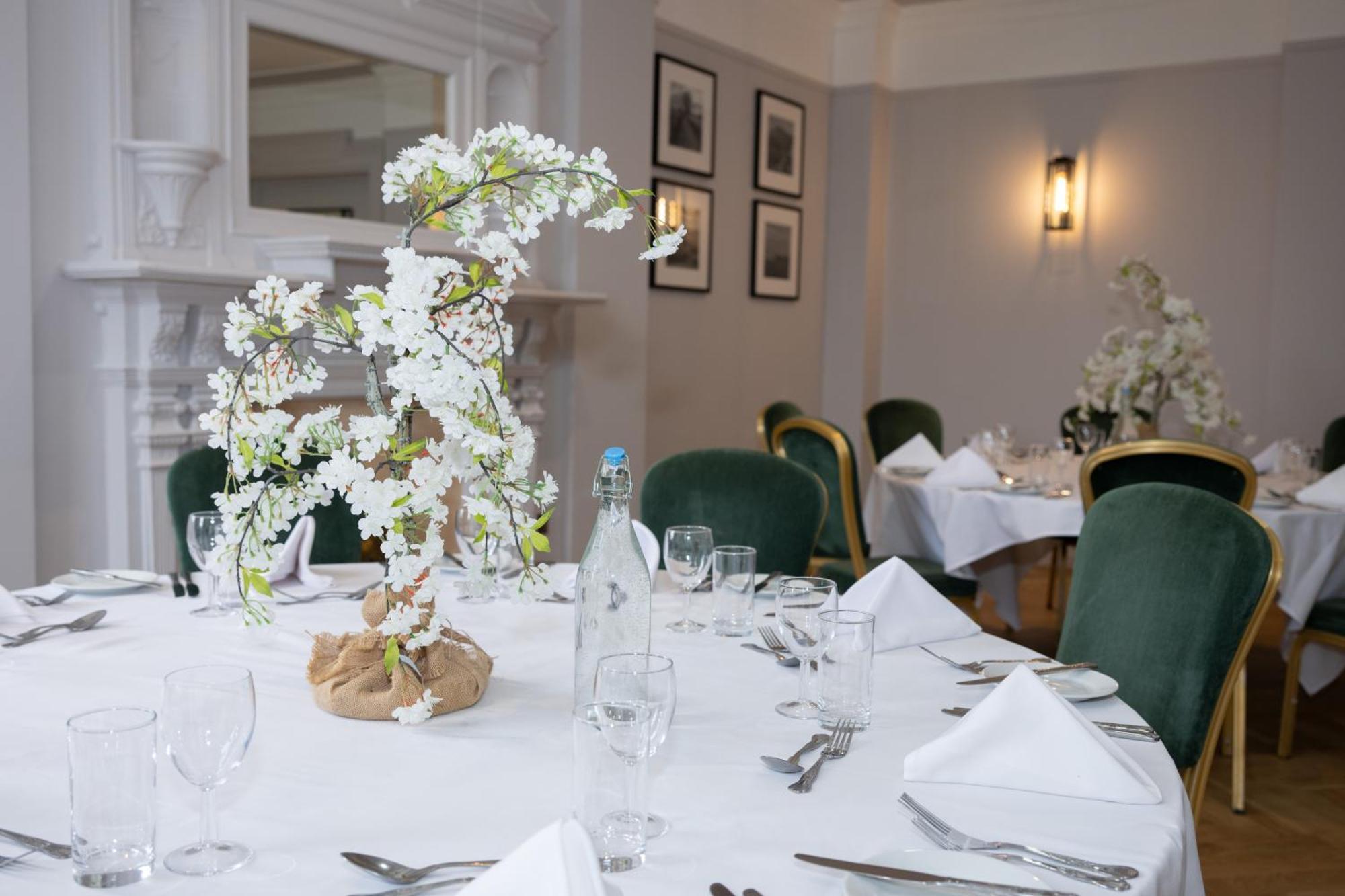 Park House Hotel 쉬프날 외부 사진