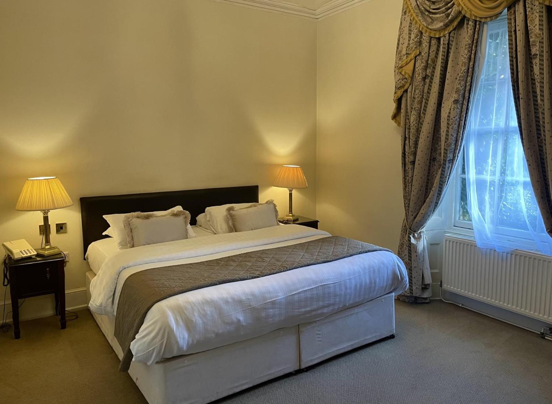 Park House Hotel 쉬프날 외부 사진
