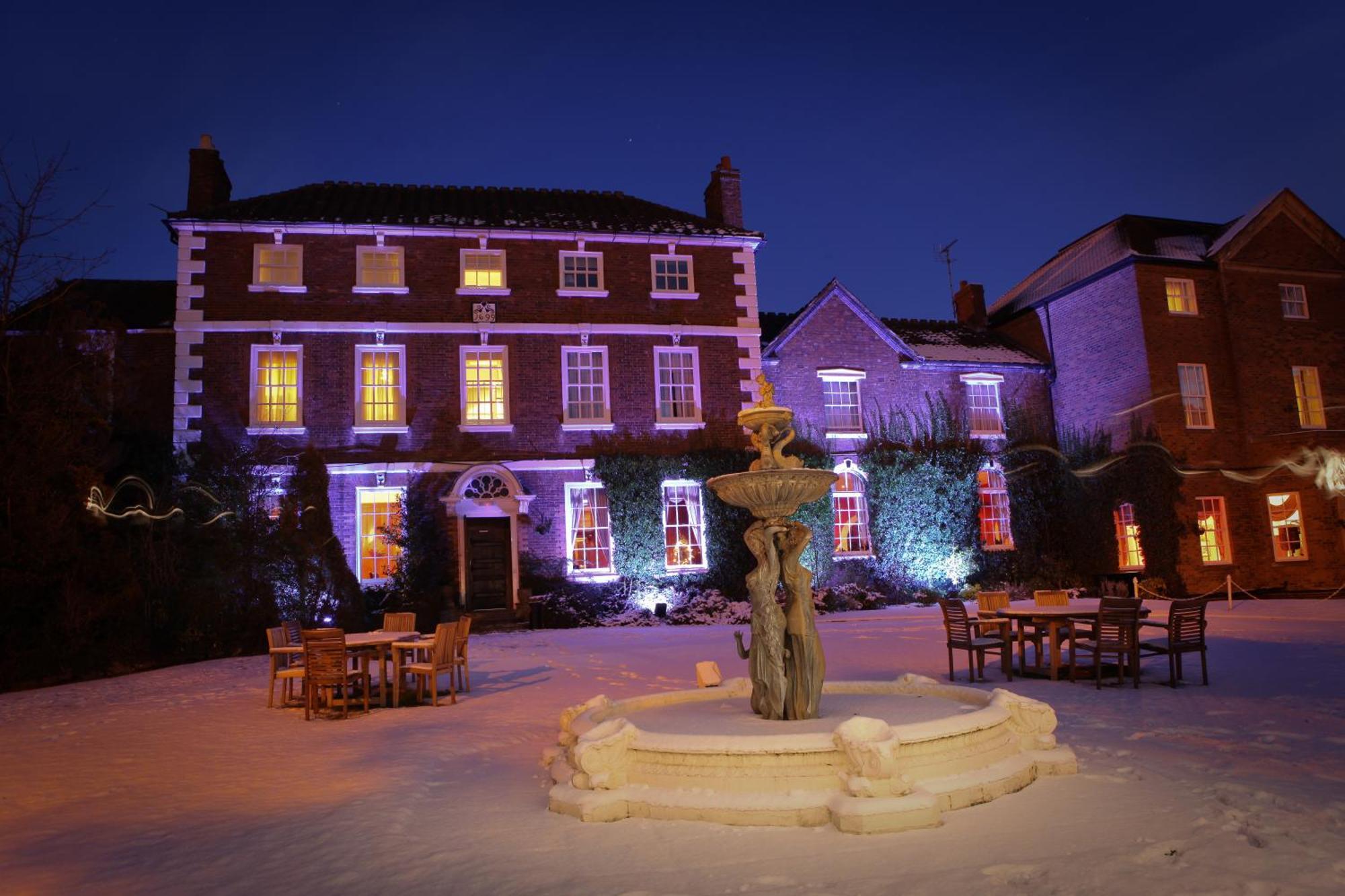 Park House Hotel 쉬프날 외부 사진